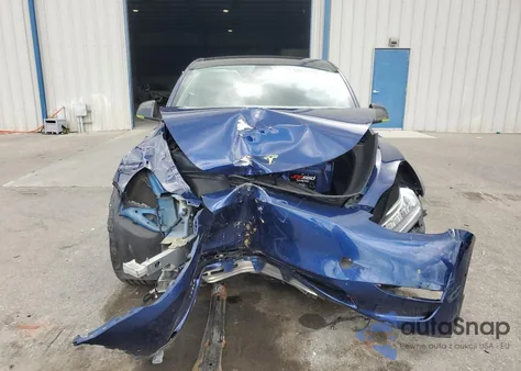 2020 Tesla Model Y from USA, damaged, VIN 5YJYGDEE9LF012681